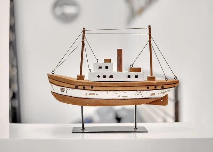 Bart 50 Meters From Playa Vistas *