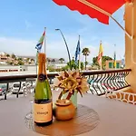 아파트 Bart 50 Meters From Playa Vistas 아로나